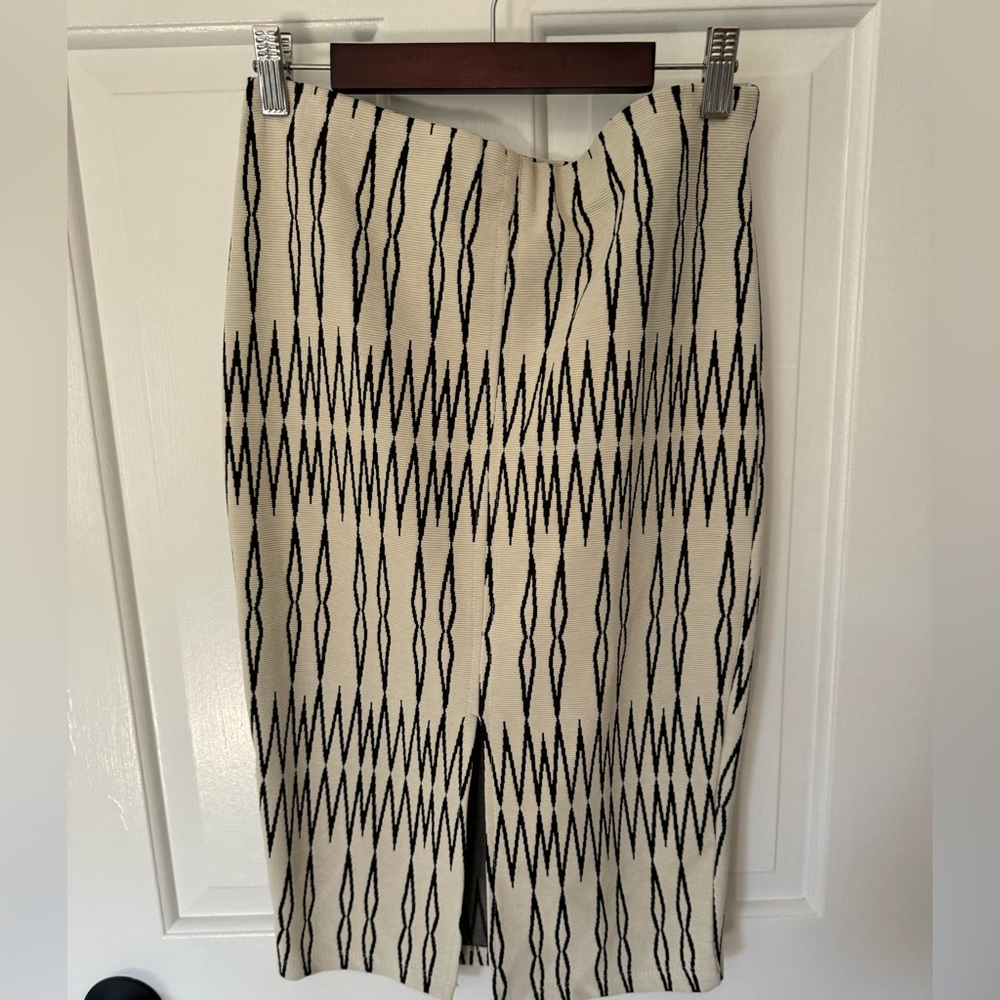 Vintage Zara skirt with front slit